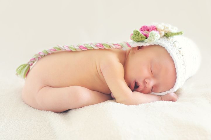 6ヶ月の赤ちゃんの睡眠時間はどれくらい？ 初めての子作り・子育て応援サイト『KOHAJIME』